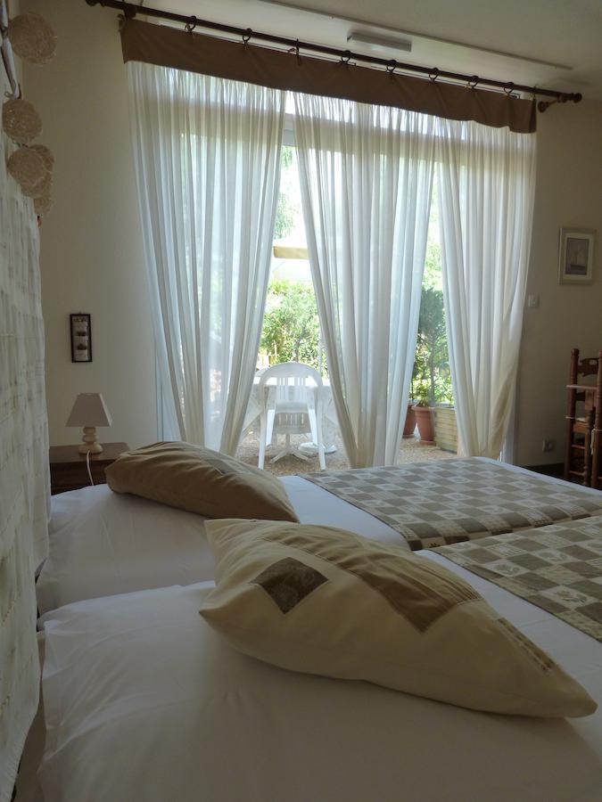 Hotel La Terrasse Marnand Oda fotoğraf